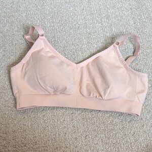 Seamless Pink Bra